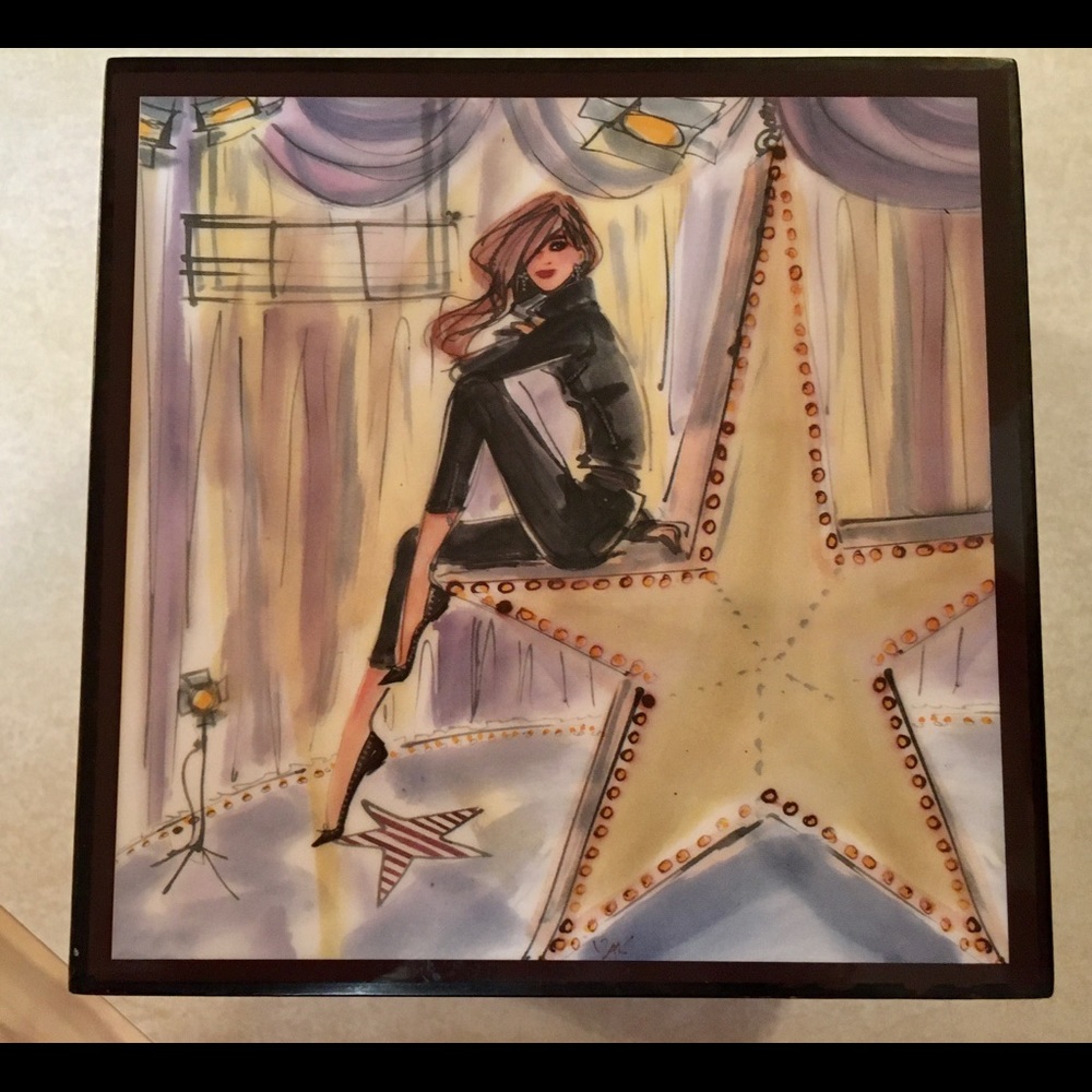 Henri Bendel jewelry box